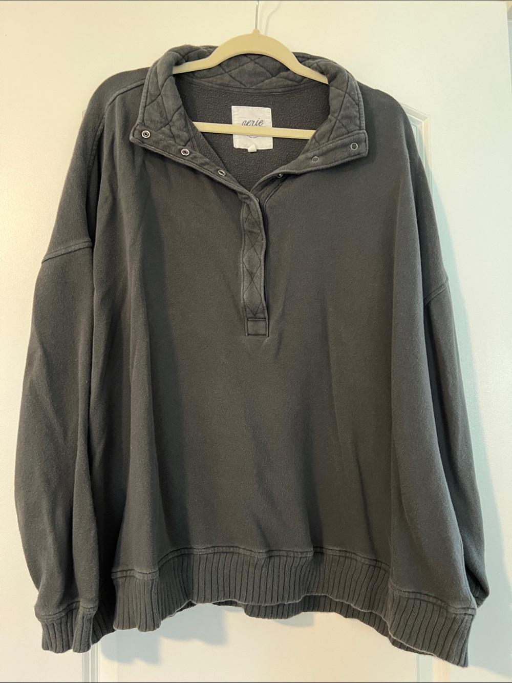 Aerie “Oh Snap!” Pullover